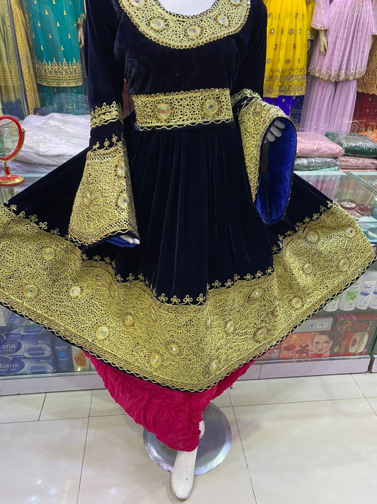 Afghani women dress